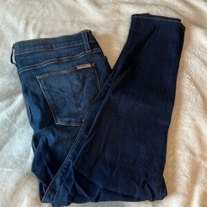 Like new dark denim skinny jeans - W33